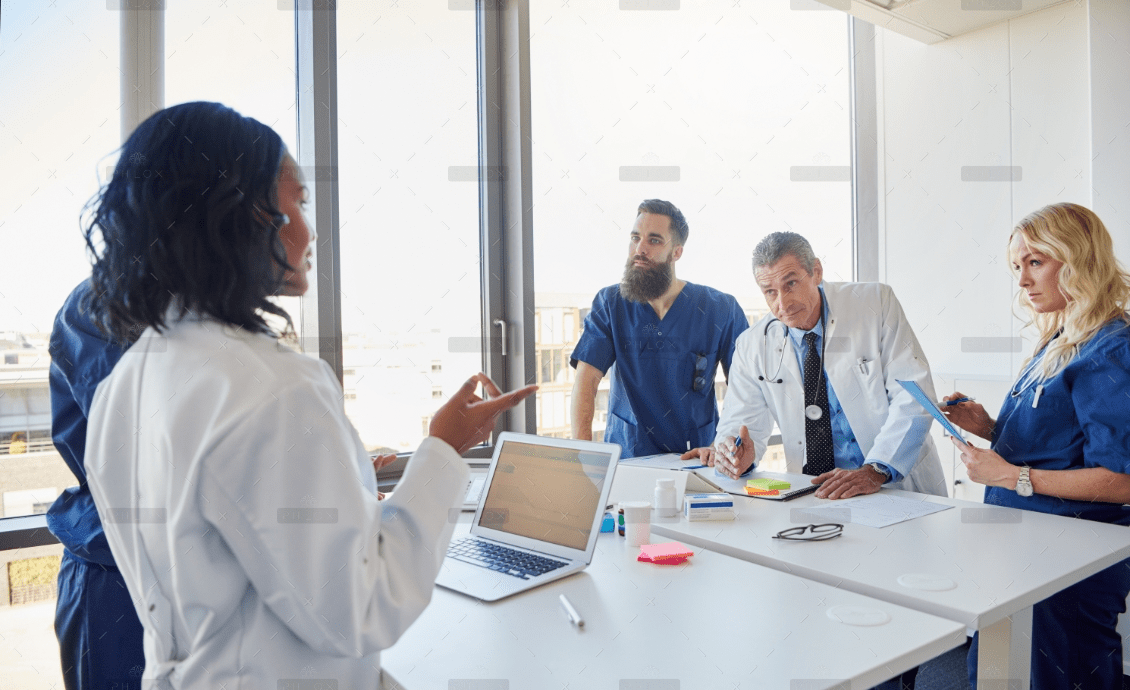 the doctor team meeting in the hospital GWMSKJP